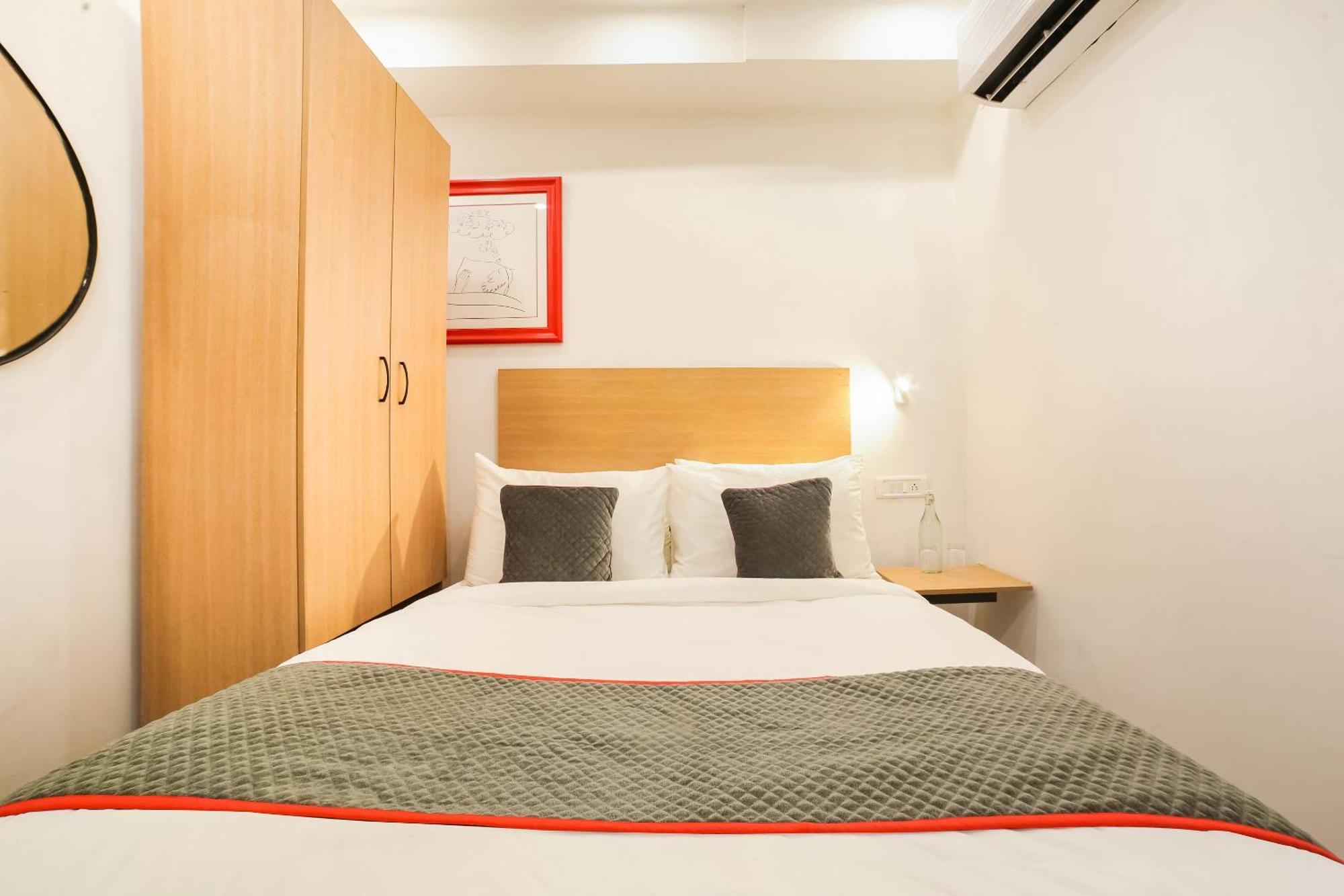 Super Hotel O Nawada Metro 德里 外观 照片