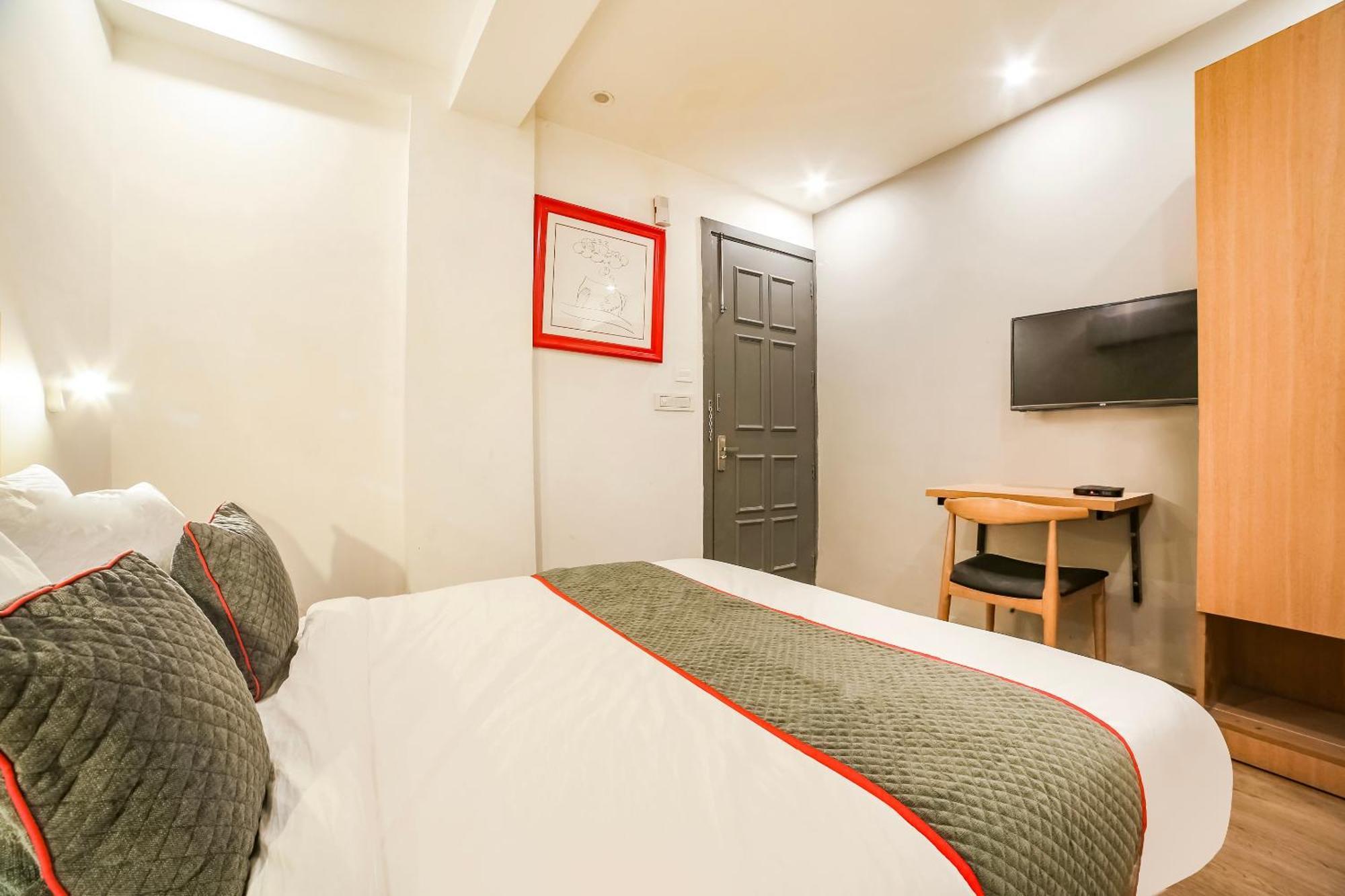 Super Hotel O Nawada Metro 德里 外观 照片