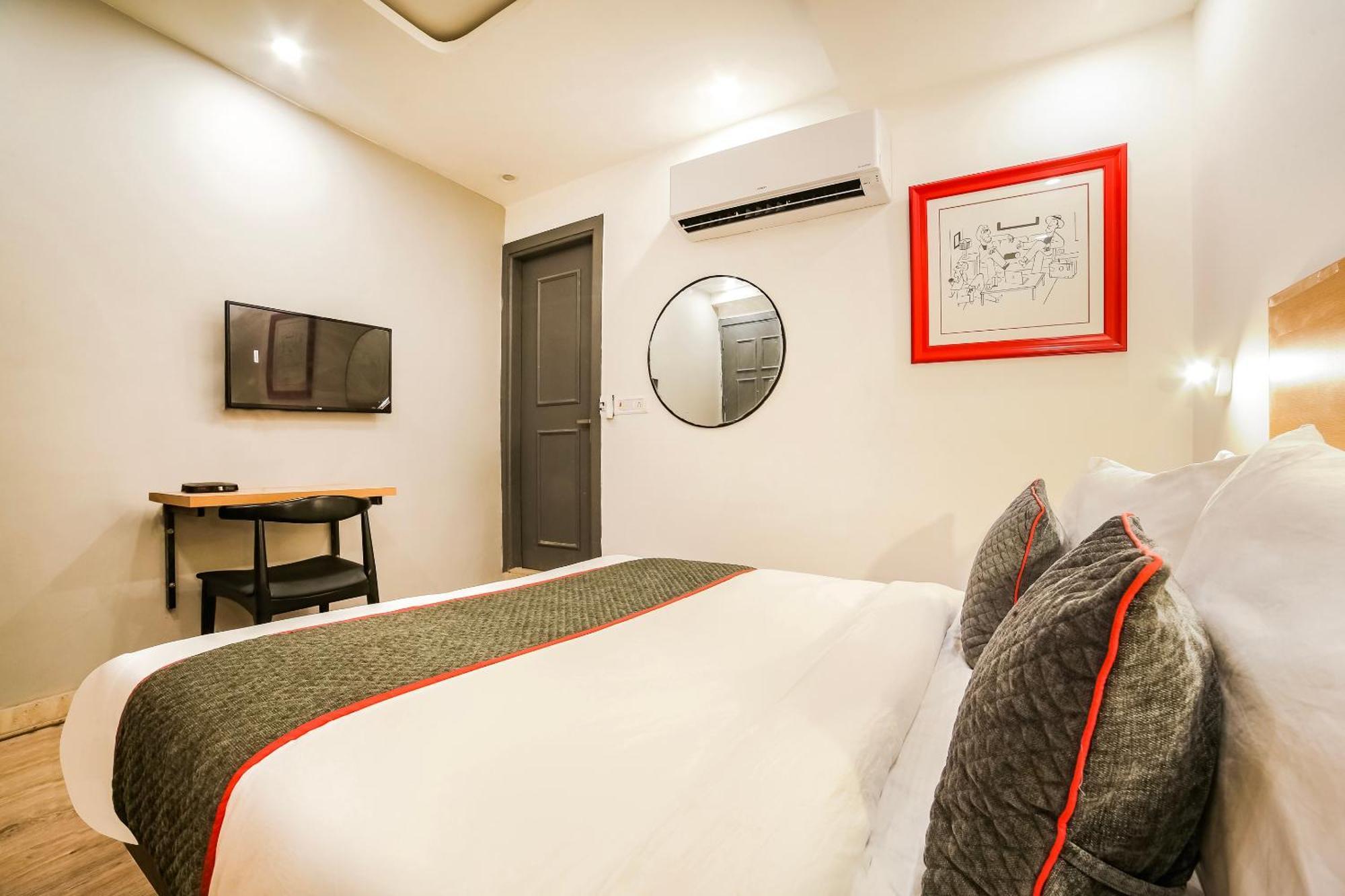 Super Hotel O Nawada Metro 德里 外观 照片
