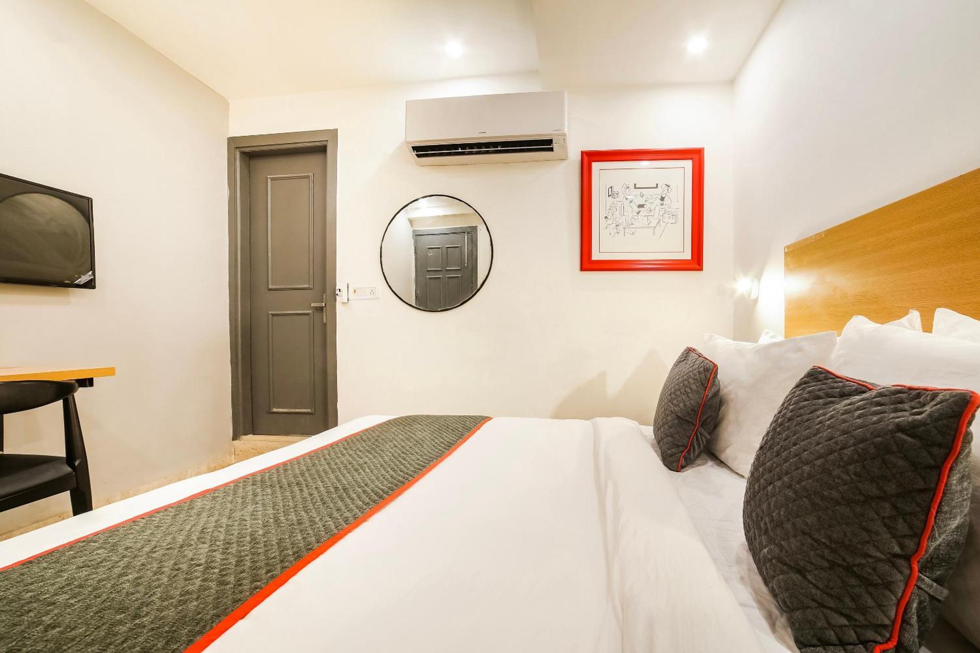 Super Hotel O Nawada Metro 德里 外观 照片