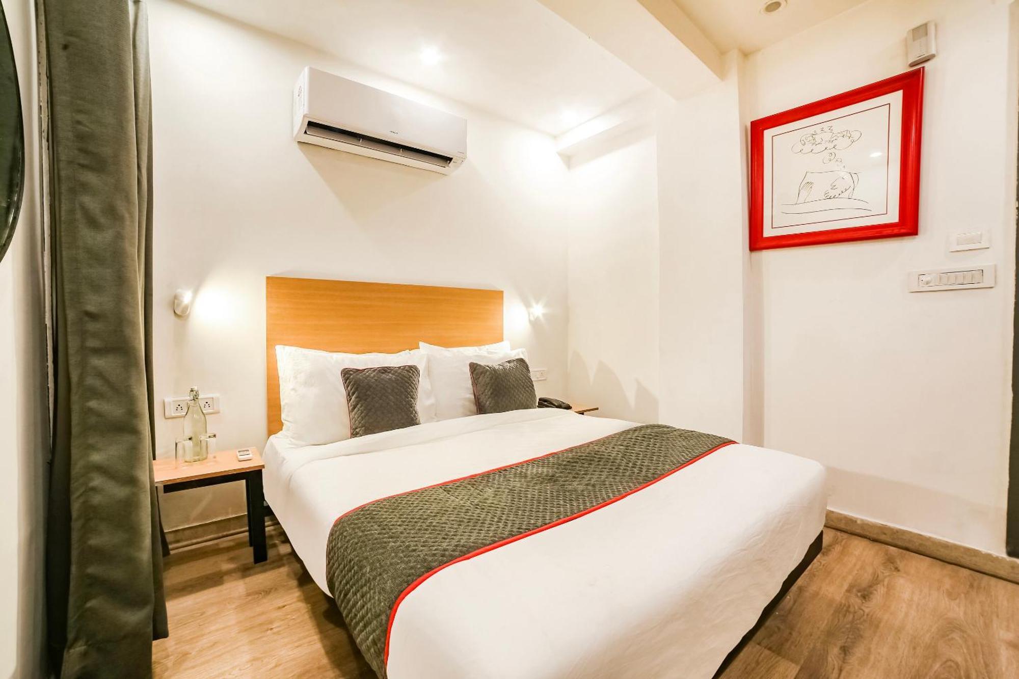 Super Hotel O Nawada Metro 德里 外观 照片